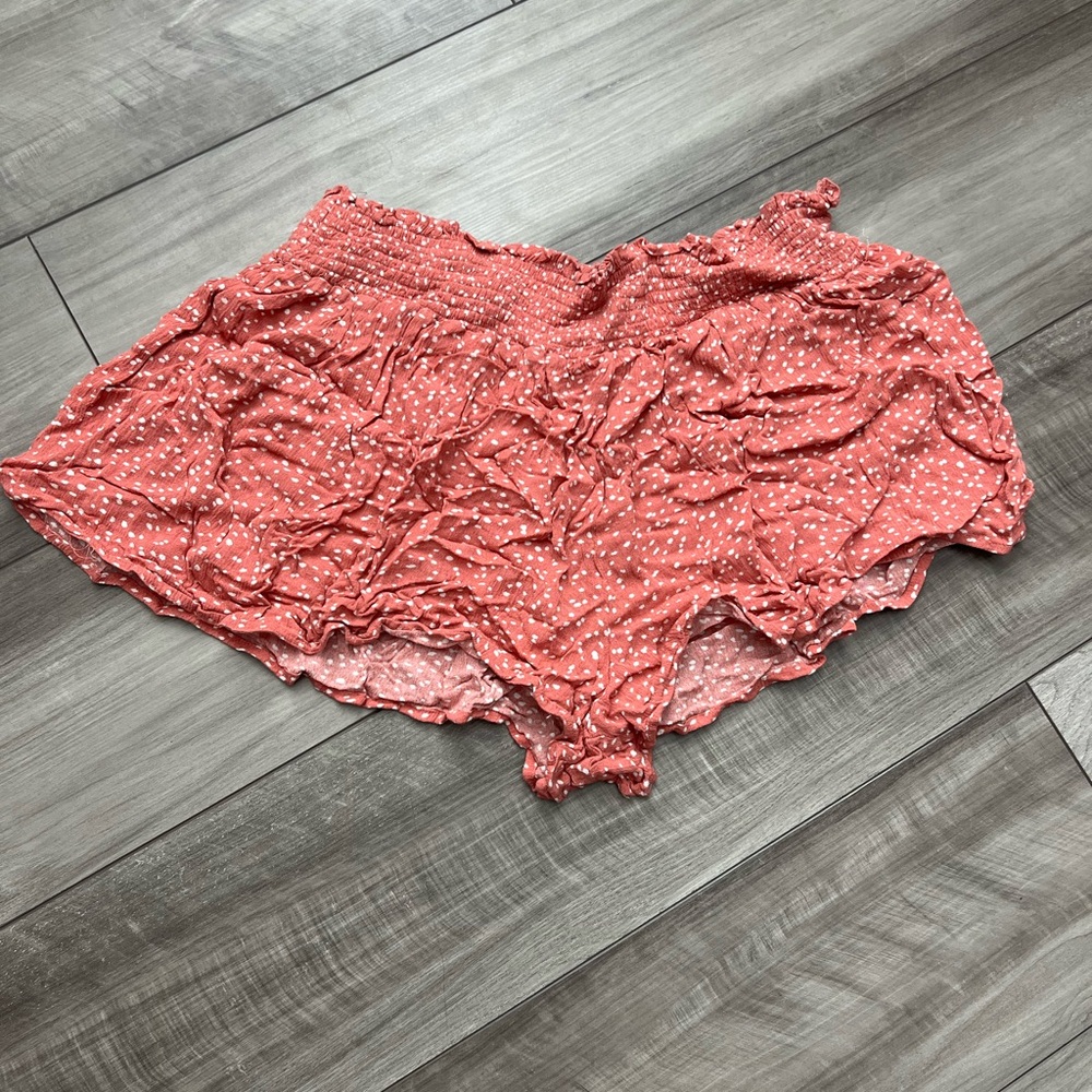 Wallflower - flowy shorts